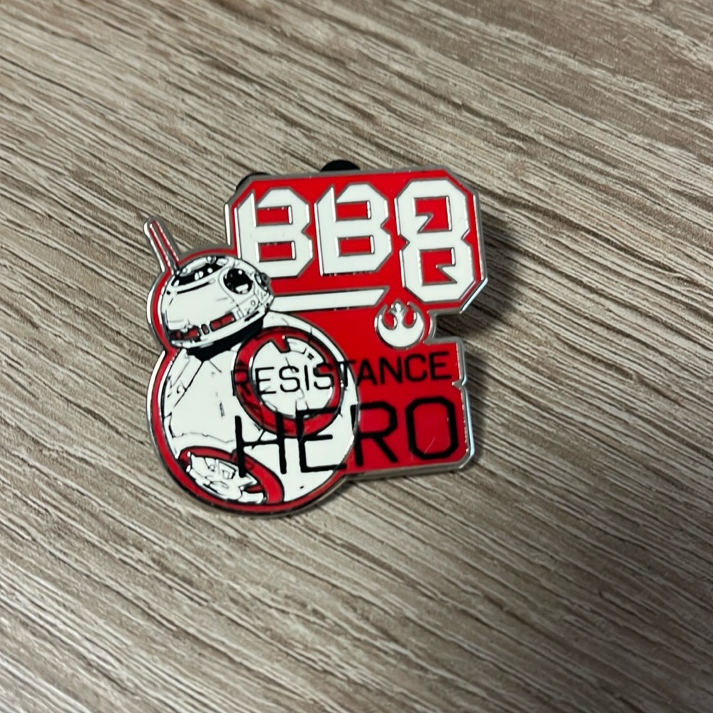 Star Wars - Resistance Hero pin